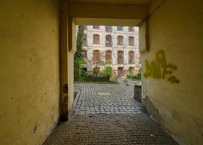 Szept Galeria Dominikanska By Renters * فروتسواف