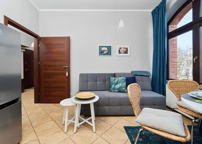 Szept Galeria Dominikanska By Renters * فروتسواف